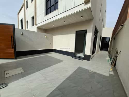 5 bedroom floor in Al Munsiyah