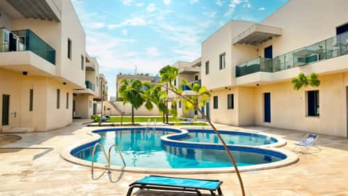 فيلا 4839 متر مربع واجهة شمالية ب 3 غرف النرجس، شمال الرياض، الرياض