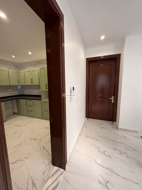 Villa 472 SQM Facing East with 11 Bedrooms Al Shate|E, North Jeddah, Jeddah