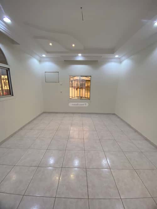 Apartment with 5 Bedrooms Al-Qayem Al-A'La, Alttayif