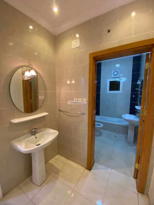 شقة ب 5 غرف القيم الأعلى، الطائف