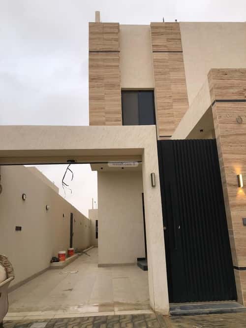 Floor 209 SQM with 5 Bedrooms Al-Janadriyah, East Riyadh, Riyadh
