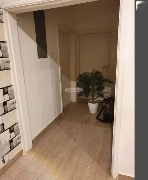 فيلا 500 متر مربع شمالية على شارع 15م الزهرة، غرب الرياض، الرياض