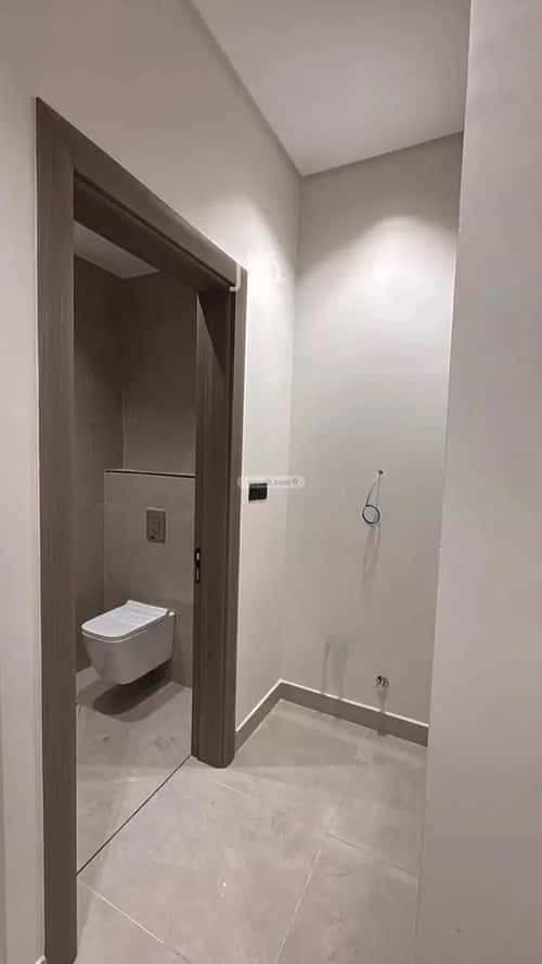 Floor 151 SQM with 5 Bedrooms As-Suwaidi, West Riyadh, Riyadh