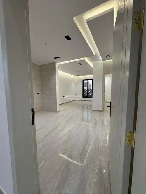 3 bedroom apartment in Al Hazm