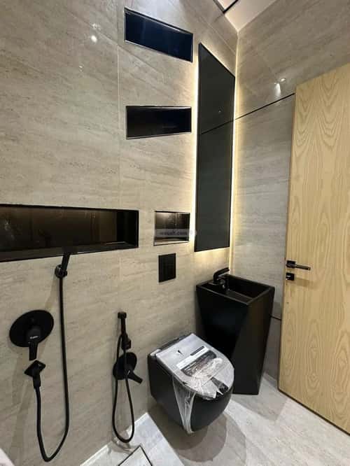 7 bedroom villa in Al Mahdiyyah