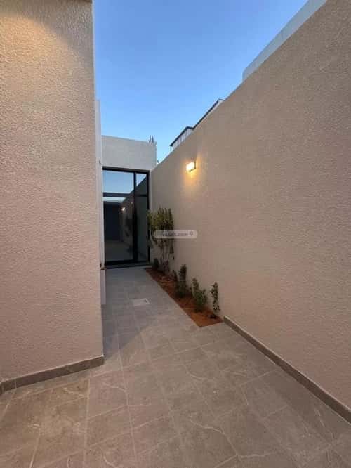 Floor 157 SQM with 4 Bedrooms Az-Zahra, West Riyadh, Riyadh