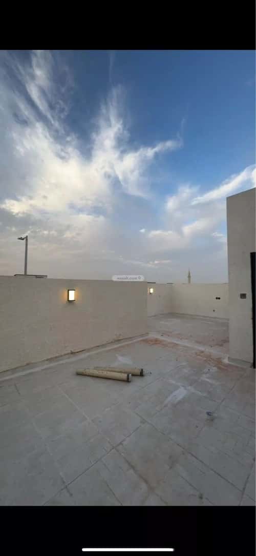 فيلا 250 متر مربع شمالية على شارع 20م السويدي، غرب الرياض، الرياض