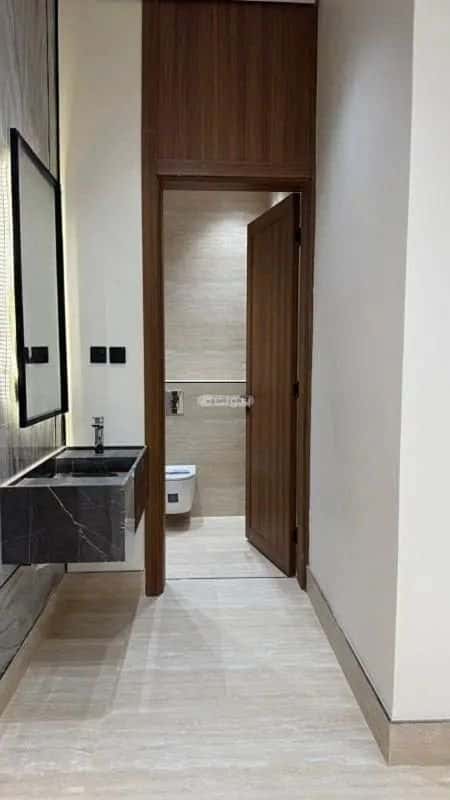 5 bedroom villa in Al Mahdiyyah