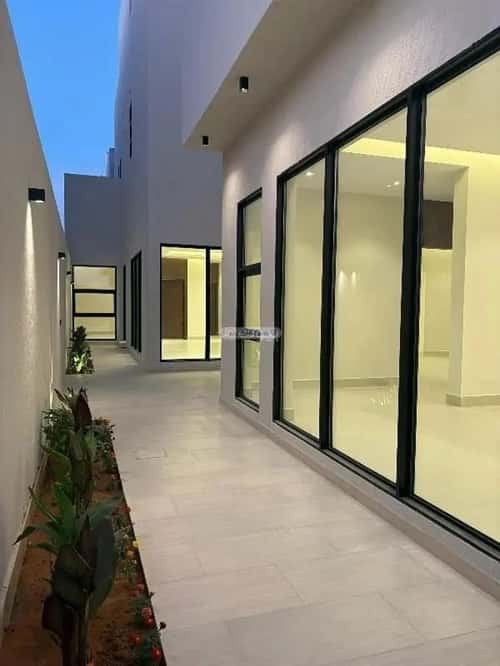 6 bedroom villa in Al Mahdiyyah