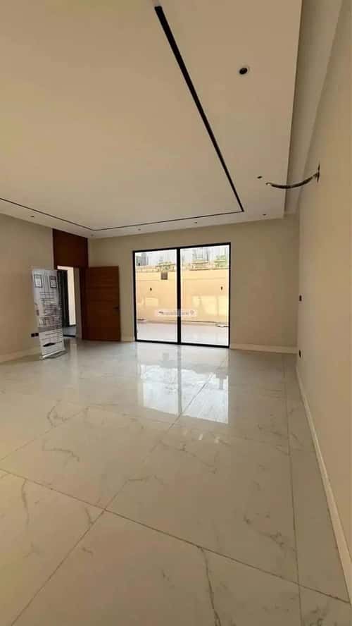 5 bedroom villa in Al Mahdiyyah
