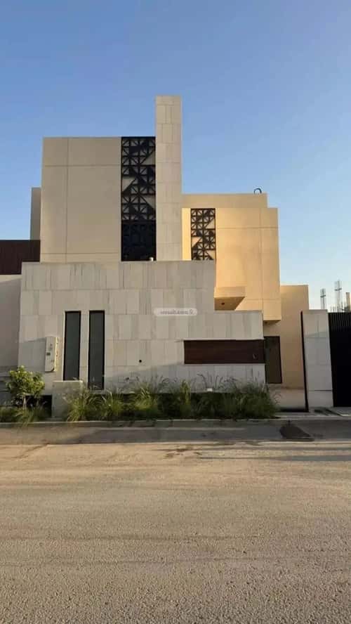 5 bedroom villa in Al Mahdiyyah