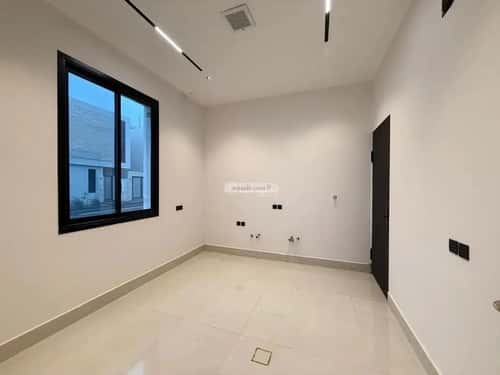 6 bedroom villa in Al Mahdiyyah