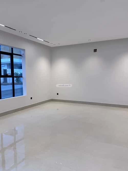 Villa 308 SQM Facing East on 15m Width Street Al-Mahdiyah, West Riyadh, Riyadh