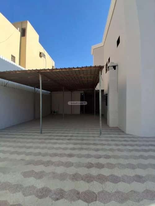 دور 840 متر مربع ب 5 غرف الخليج، شرق الرياض، الرياض