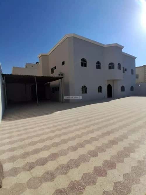 Floor 840 SQM with 5 Bedrooms Al-Khaleej, East Riyadh, Riyadh