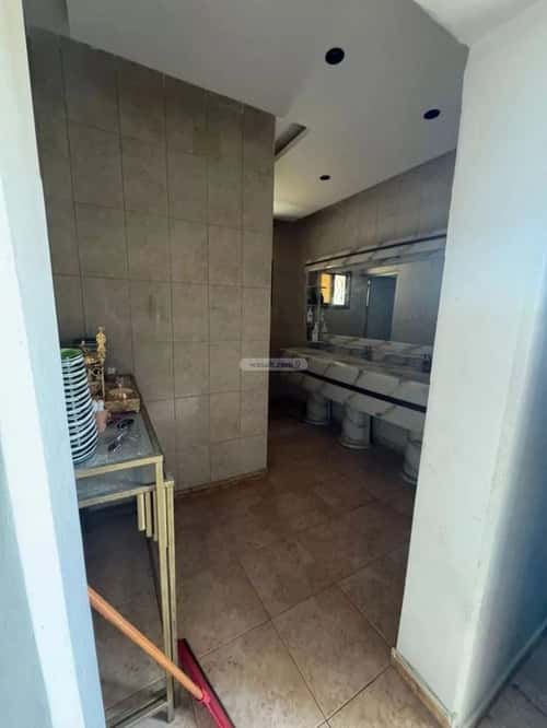 فيلا 750 متر مربع شرقية على شارع 10م النسيم الغربي، شرق الرياض، الرياض