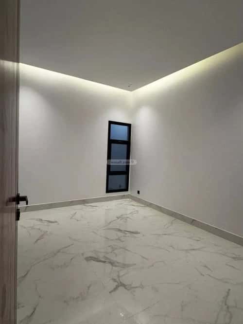 Floor 313 SQM with 5 Bedrooms Ar-Rimal, East Riyadh, Riyadh