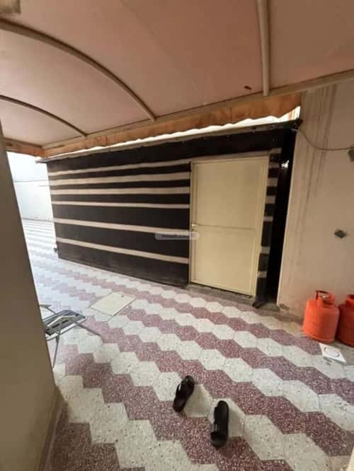 فيلا 676 متر مربع شمالية على شارع 15م الخليج، شرق الرياض، الرياض