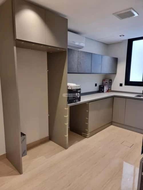 Apartment with 3 Bedrooms Ar-Rayan, East Riyadh, Riyadh