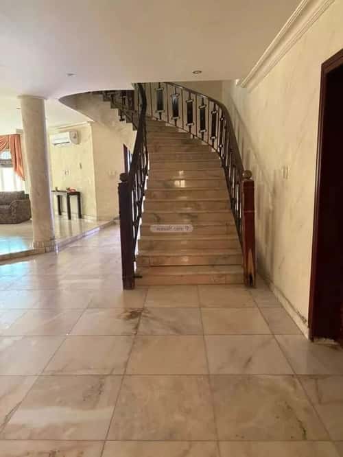 Villa 998 SQM Facing East on 16m Width Street Al Trajji, Alzahran