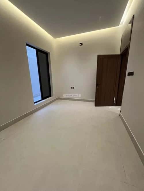 Floor 161 SQM with 5 Bedrooms Shubra, West Riyadh, Riyadh