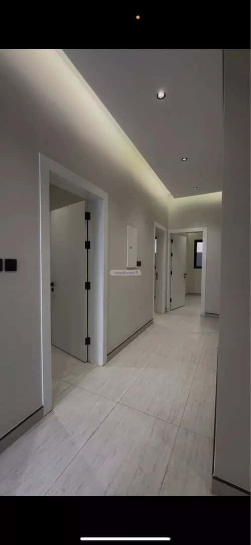 شقة ب 4 غرف العريجاء الأوسط، غرب الرياض، الرياض