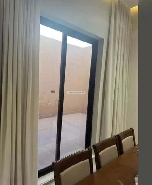 دور 193 متر مربع ب 4 غرف ظهرة البديعة، غرب الرياض، الرياض