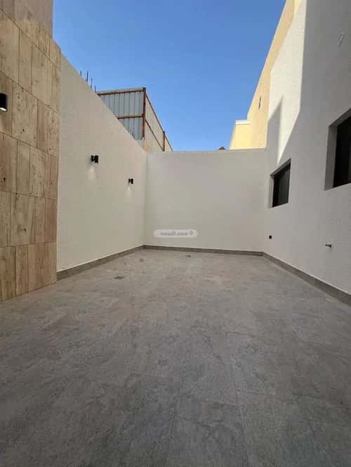4 bedroom villa in Al Mahdiyyah