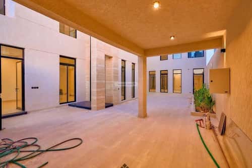 5 bedroom villa in Al Mahdiyyah