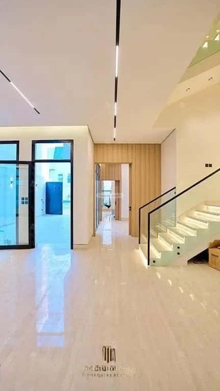 6 bedroom villa in Al Mahdiyyah