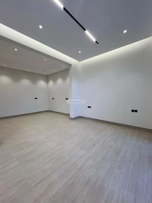 5 bedroom villa in Al Mahdiyyah