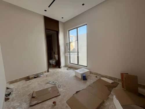 Villa 200 SQM Facing South on 20m Width Street Al-Mahdiyah, West Riyadh, Riyadh