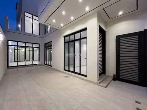 4 bedroom villa in Al Mahdiyyah