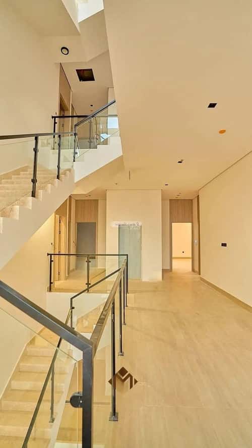 Building 899 SQM Facing North Al-Mahdiyah, West Riyadh, Riyadh