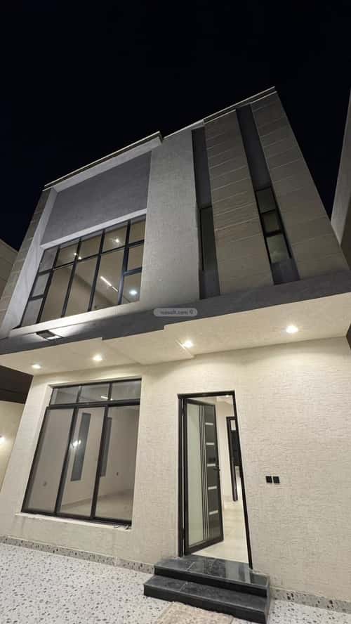 فيلا 384 متر مربع غربية على شارع 24م ضاحية الملك فهد، الدمام