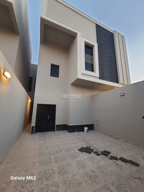 Floor 231 SQM with 5 Bedrooms Dahiat Namar, West Riyadh, Riyadh