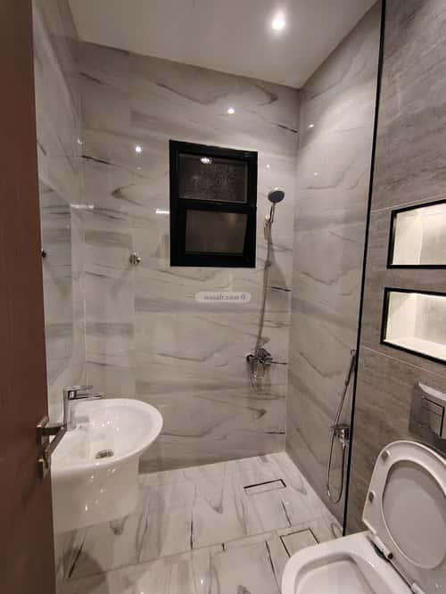 دور 254 متر مربع ب 5 غرف الرمال، شرق الرياض، الرياض