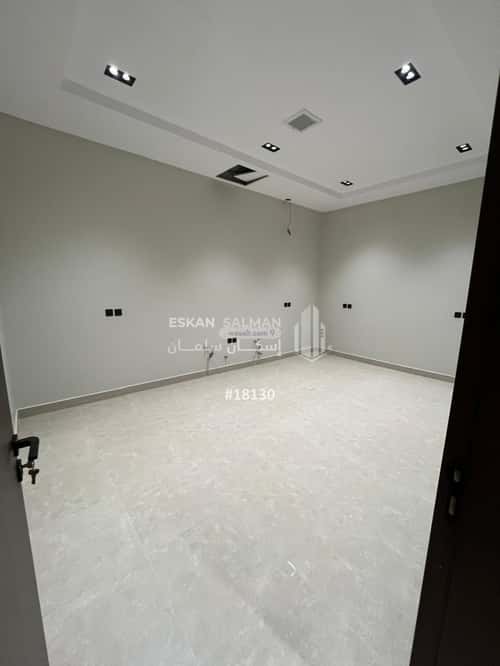 فيلا 8 غرف في الرمال