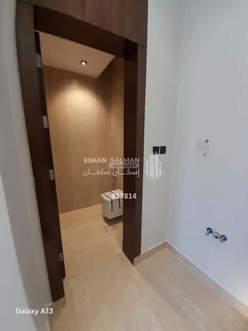 Floor 213 SQM with 6 Bedrooms An-Nahdah, East Riyadh, Riyadh