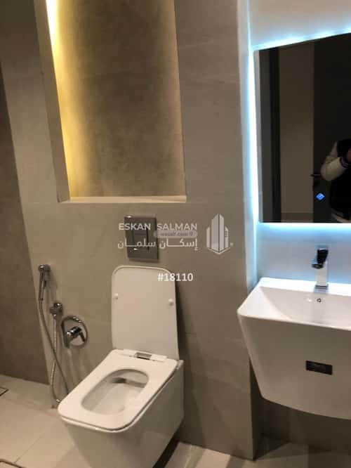 دور 211 متر مربع ب 5 غرف الجنادرية، شرق الرياض، الرياض