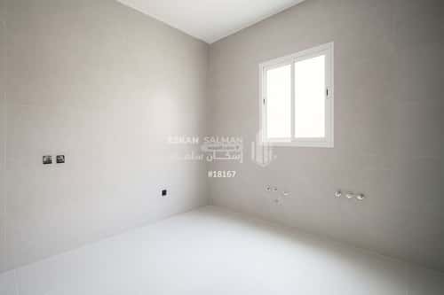 Villa 236 SQM Facing West on 24m Width Street King Fahad Dist, Aldammam
