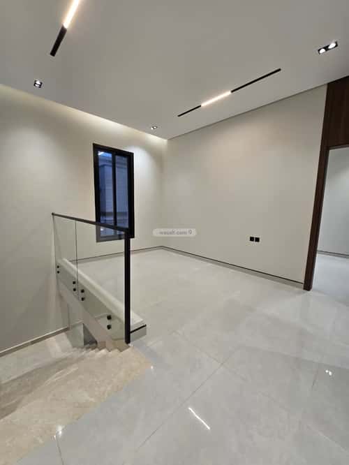 12 bedroom villa in Al Rimal