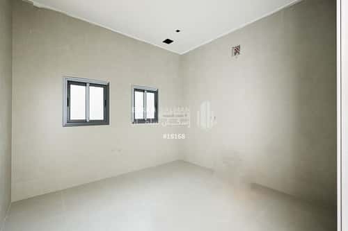 Villa 260 SQM Facing West on 32m Width Street King Fahad Dist, Aldammam