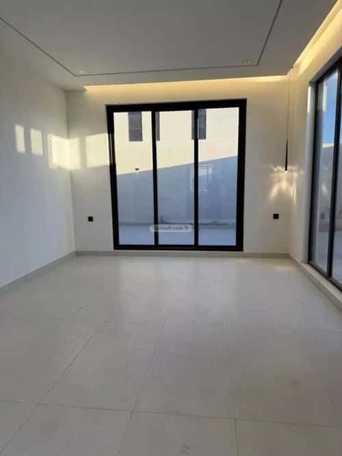 فيلا 346 متر مربع جنوبية على شارع 15م الوهلان، عنيزة