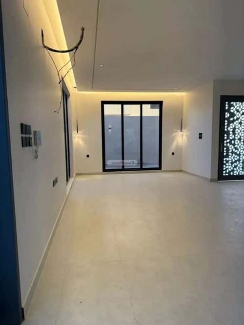 فيلا 346 متر مربع جنوبية على شارع 15م الوهلان، عنيزة