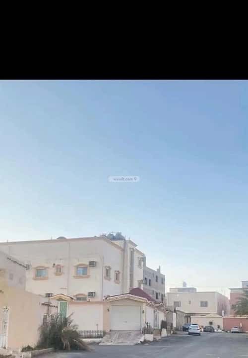 فيلا 663 متر مربع جنوبية شرقية على شارع 15م العزيزية الغربي، خميس مشيط