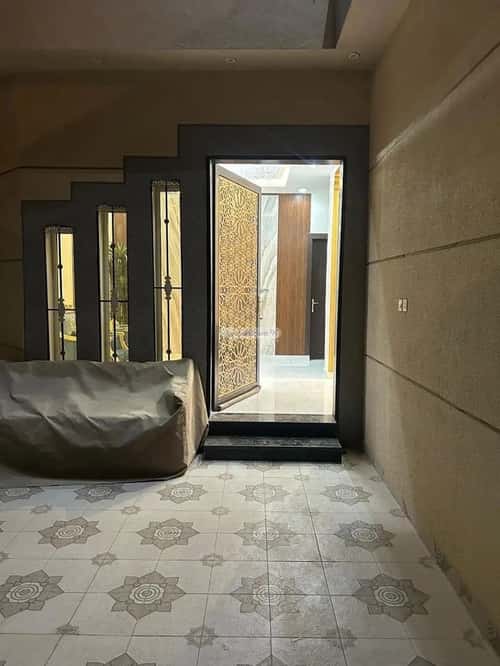 فيلا 276 متر مربع شرقية على شارع 20م الرمال، شرق الرياض، الرياض