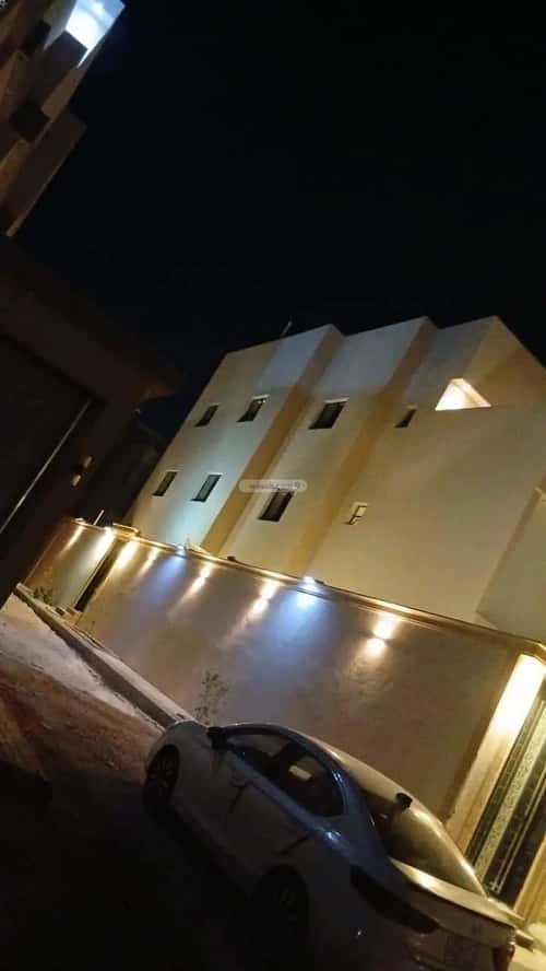 فيلا 499 متر مربع جنوبية شرقية على شارع 15م عقرباء، الجبيلة