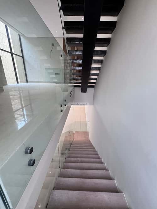 6 bedroom villa in Al Mahdiyyah